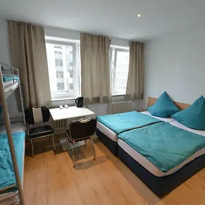 Appartement Studio-apartment Am Wehrhahn 38 
